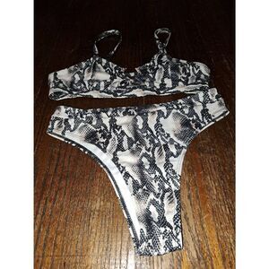 Large Snakeskin White Black Adjustable Bikini Swimsuit Bathing Suit Swimwear